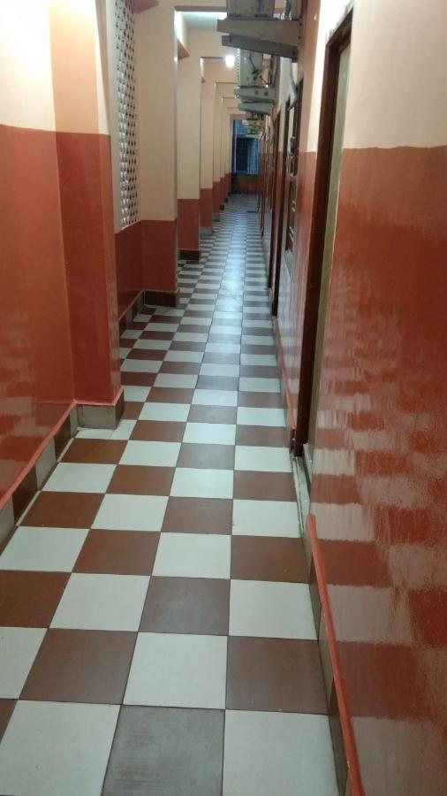 Hotel Sriram Lodge Tirupati Exterior foto